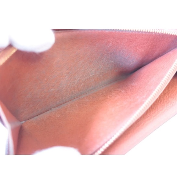 SOLD - LV Louis Vuitton Wallet on a Chain (WOC) - Picture 7 of 9